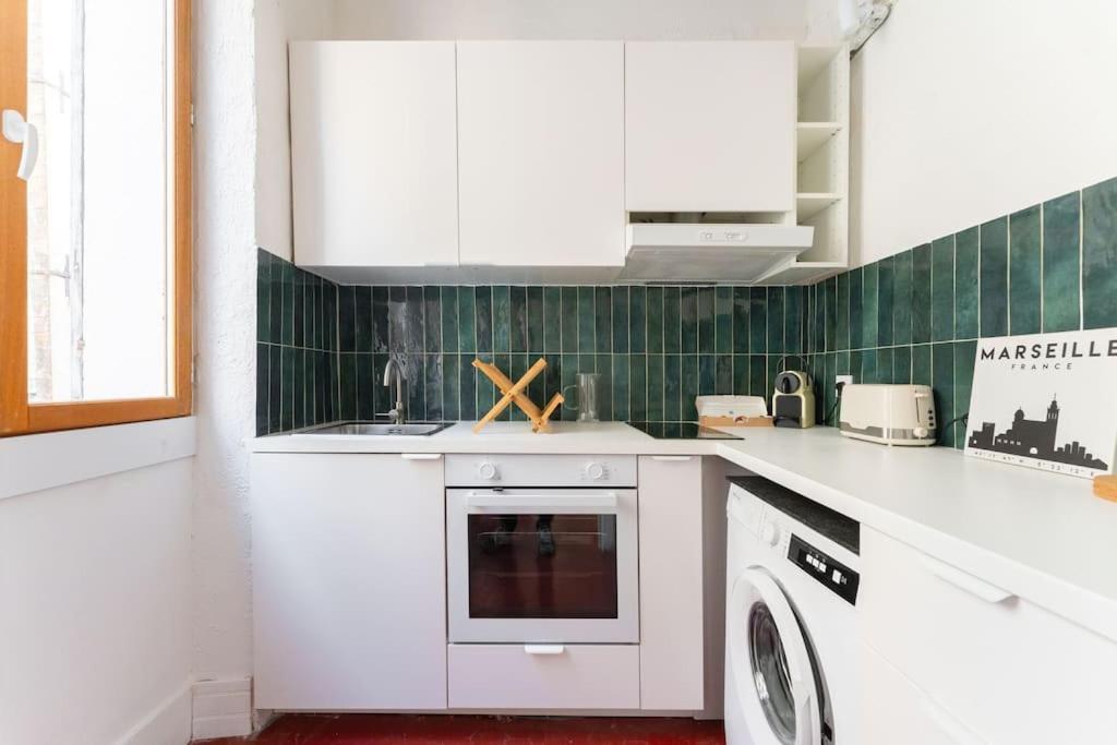 Le Mistral - 2 Min Du Vieux Port Sur Rue Pietonne - Les Freres De La Loc' Apartment Marseille Exterior photo