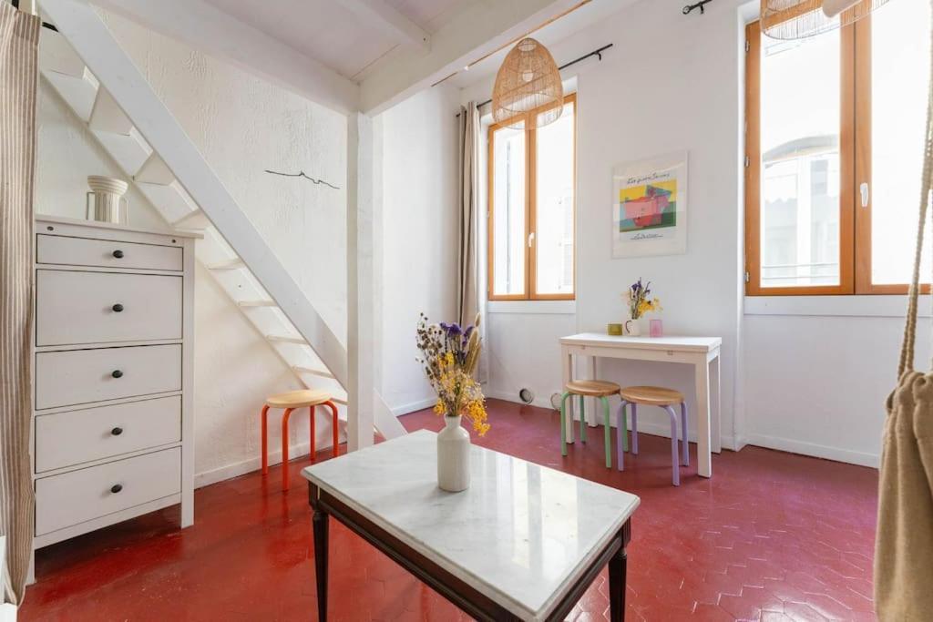 Le Mistral - 2 Min Du Vieux Port Sur Rue Pietonne - Les Freres De La Loc' Apartment Marseille Exterior photo